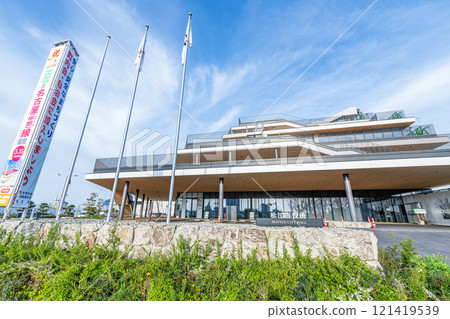 Matsue City, Shimane Prefecture: Rebuilt Matsue City Hall 121419539