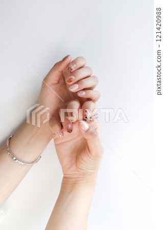 Female hand 121420988