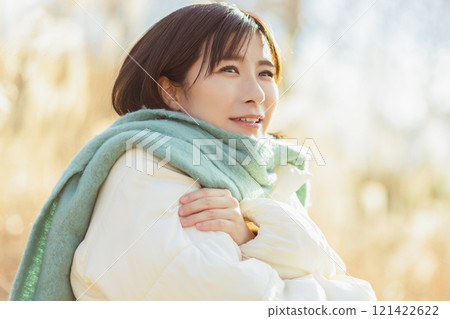 A cold woman A cold woman 121422622