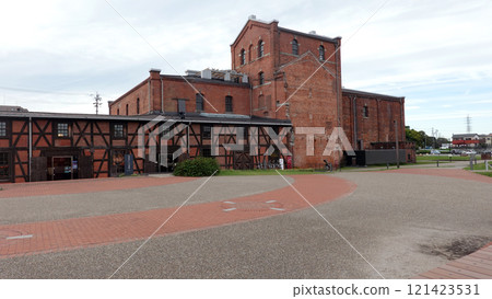 Handa Red Block Building Handa Red Block Building 121423531
