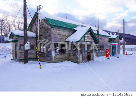 Ikutora Station (Nemuro Main Line, JR Hokkaido) 121425632