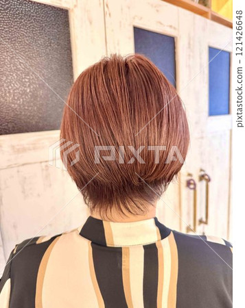 Gray hair dye highlights + warm color short! Gray hair dye highlights + warm color short! 121426648