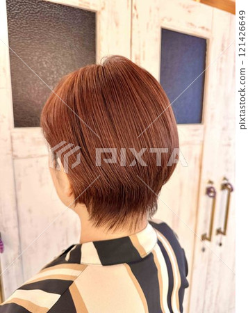 灰髮染高光+暖色短髮！ 121426649