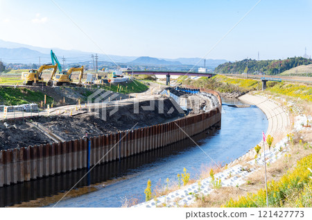 Scenery of river construction 121427773