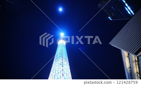 Skytree and the Cold Moon Shine at Night 121428759