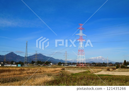 紅白鋼塔和岩手山 紅白鋼塔和岩手山 121435266