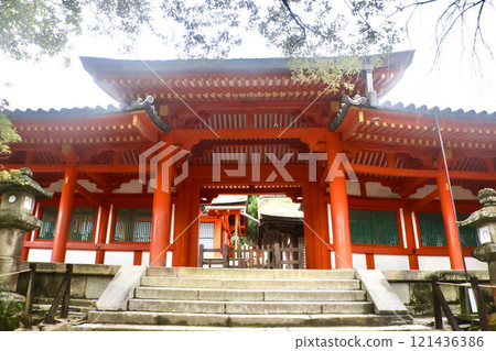 Kasuga Taisha Shrine, Keigamon Gate (Nara City, Nara Prefecture) 121436386