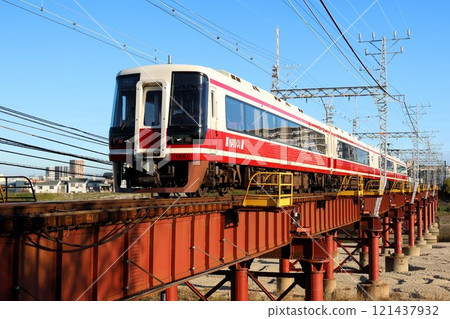 [Nankai] 11000 series express "Senboku Liner" (Koya Line: Abiko-mae - Asakayama) 121437932