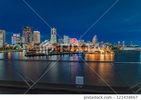 Illuminated Minato Mirai scenery Illuminated Minato Mirai scenery 121438667