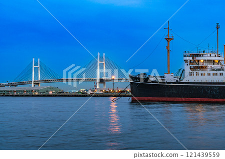 The illuminated Hikawa Maru seen from Yamashita Park 121439559