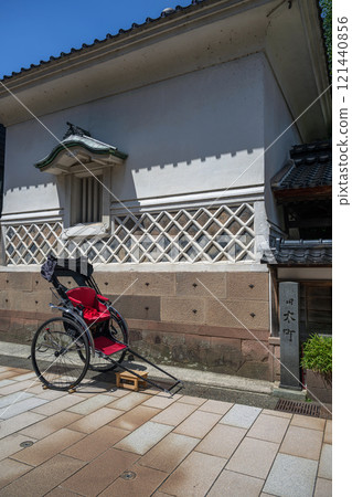 Scenery of castle town Kanazawa Higashi Chaya street Scenery of castle town Kanazawa Higashi Chaya street 121440856