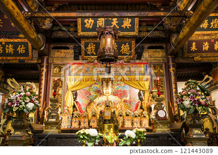 The main hall of the Great Mazu Temple in Tainan, Taiwan, enshrined statues of Mazu. the Mazu is a deified form of the medieval Fujianese shamaness Lin Moniang. 121443089
