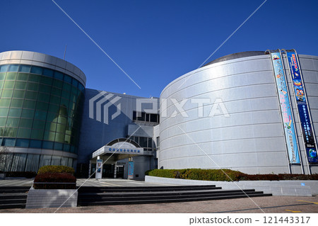  福岡縣立青少年科學館 121443317