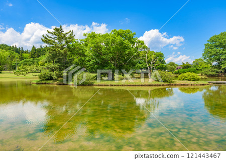 Former Kanjizaiō-in Garden, World Heritage Site "Hiraizumi - Architecture, Gardens and Archaeological Sites Representing the Buddhist Pure Land", Iwate Prefecture 121443467