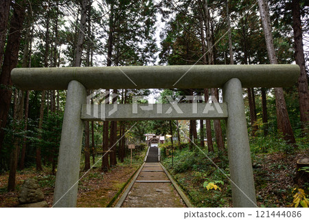 奧宮真名井神社（本名井神社）第二鳥居 121444086