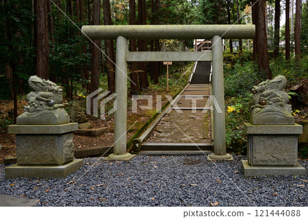 奧宮真名井神社(本名井神社)第二鳥居 奧宮真名井神社(本名井神社)第二鳥居 121444088