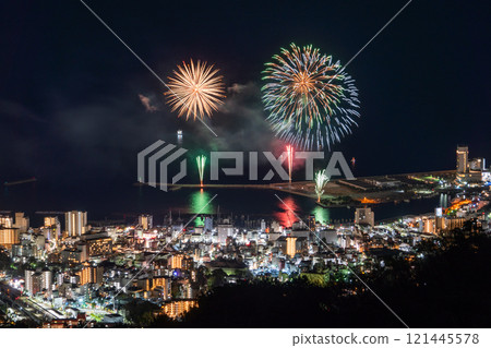 <Shizuoka Prefecture> Atami Fireworks Festival - Night view overlooking the city of Atami <Shizuoka Prefecture> Atami Fireworks Festival - Night view overlooking the city of Atami 121445578