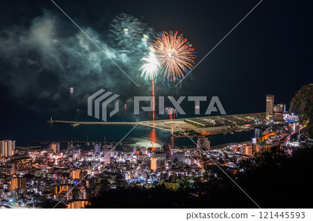 <Shizuoka Prefecture> Atami Fireworks Festival - Night view overlooking the city of Atami <Shizuoka Prefecture> Atami Fireworks Festival - Night view overlooking the city of Atami 121445593