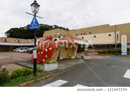 Kaki no Ura Fish Bus Stop (Saikai City, Nagasaki Prefecture) 121447354