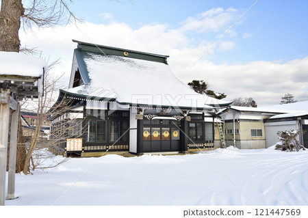 拍攝北海道八雲町大千部禦谷山東龍寺境內的冬季風景 拍攝北海道八雲町大千部禦谷山東龍寺境內的冬季風景 121447569