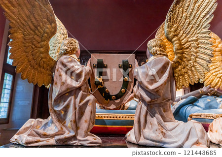 Tombs of the dukes of Burgundy, Dijon palace, France Tombs of the dukes of Burgundy, Dijon palace, France 121448685