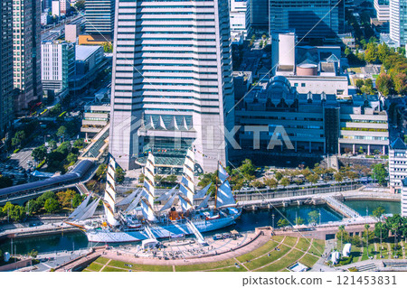 Yokohama cityscape in Japan - New view of the Nippon Maru with full sails and Yokohama Landmark Tower, etc. (3rd) 121453831