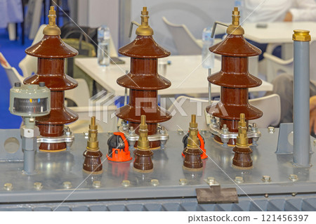 Ceramic Insulator Electric Transformer 121456397