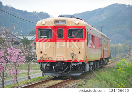 夷隅鐵道土總～小山松木葉 28-2346 + 木葉 52-125 121456620