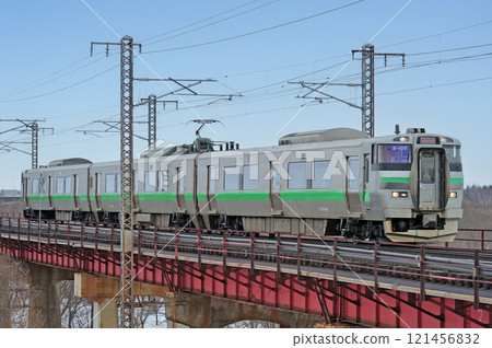 函館本線 豐幌江別 JR 北海道 733 系 B-105 編組(札幌) 函館本線 豐幌江別 JR 北海道 733 系 B-105 編組(札幌) 121456832