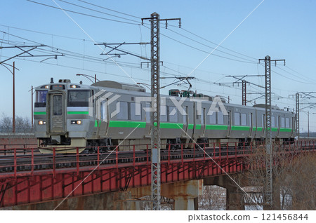 Hakodate Main Line Toyopporo-Ebetsu JR Hokkaido 733 series B-111 formation (Sapporo) Hakodate Main Line Toyopporo-Ebetsu JR Hokkaido 733 series B-111 formation (Sapporo) 121456844