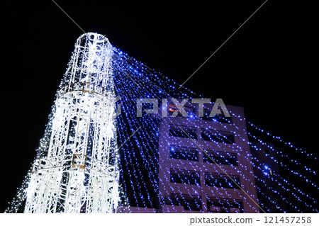 Sparkling winter illuminations Sparkling winter illuminations 121457258