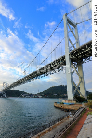 感受海風的關門海峽 關門大橋《福岡》 感受海風的關門海峽 關門大橋《福岡》 121464218