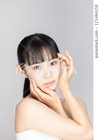 女人的皮膚護理形象 女人的皮膚護理形象 121464258