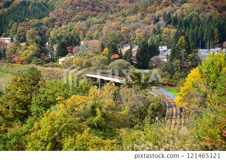 Autumn on the JR Kitakami Line's First Waga River Bridge 121465121
