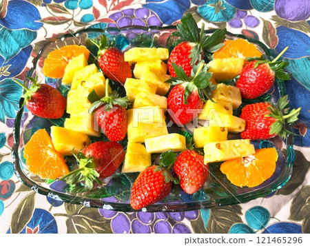 Strawberry Pineapple Strawberry Pineapple 121465296
