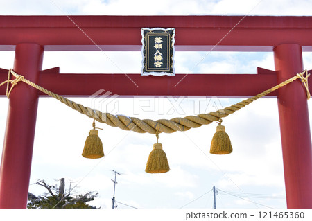 拍攝北海道八雲町落部洛部八幡宮境內的冬季風景 121465360