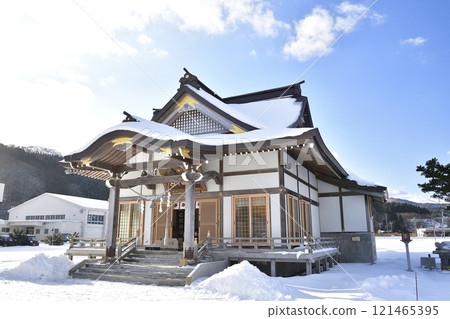 拍攝北海道八雲町落部洛部八幡宮境內的冬季風景 拍攝北海道八雲町落部洛部八幡宮境內的冬季風景 121465395