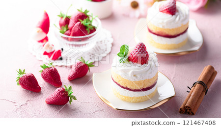 草莓酥餅（草莓酥餅） 121467408