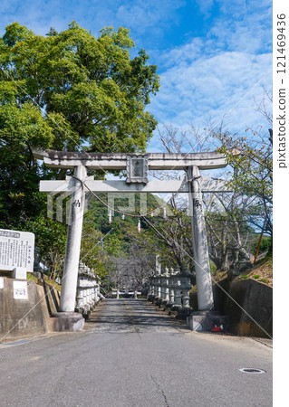 白山神社,又稱東參富士,位於白山山麓(香川縣三木町) 白山神社,又稱東參富士,位於白山山麓(香川縣三木町) 121469436