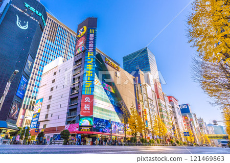 Tokyo cityscape, Japan. End of the year. Inbound tourism continues... Akihabara bustling with foreign tourists = December 26, 2024 121469863