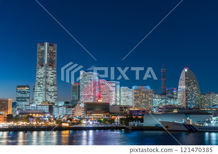 "Kanagawa Prefecture" Minato Mirai night view from Osanbashi Pier 121470385