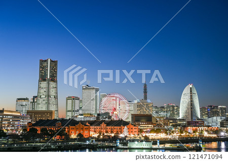 Night view of Yokohama Minato Mirai Night view of Yokohama Minato Mirai 121471094