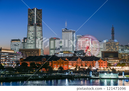 橫濱港未來的夜景 121471096