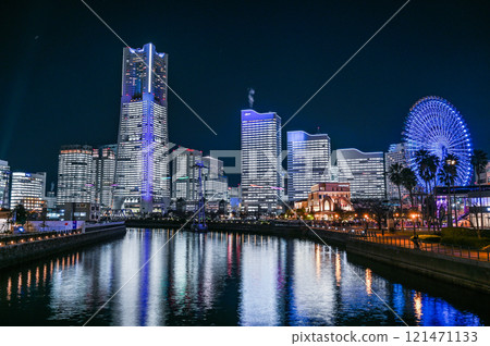 Night view of Yokohama Minato Mirai Night view of Yokohama Minato Mirai 121471133