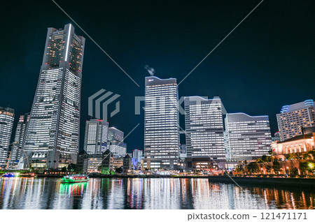 Night view of Yokohama Minato Mirai Night view of Yokohama Minato Mirai 121471171