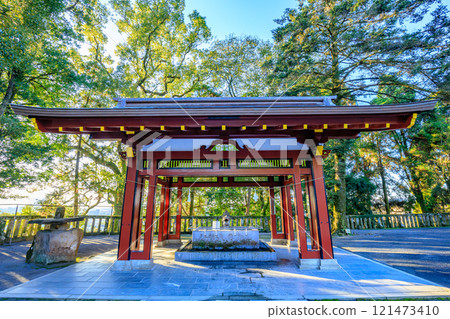 Autumn at Kagoshima Shrine, Chozuya (purification fountain), Kirishima City, Kagoshima Prefecture Autumn at Kagoshima Shrine, Chozuya (purification fountain), Kirishima City, Kagoshima Prefecture 121473410