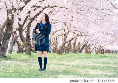 Sakura and school girls 121474272