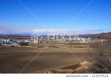 View of the townscape of Honbetsu Town from the Honbetsu Osaka Parking Park Observation Deck 121474528