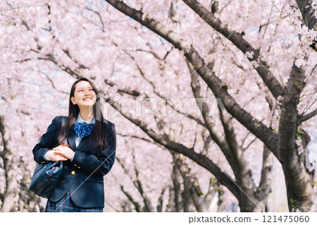 櫻花和學校的女孩 121475060