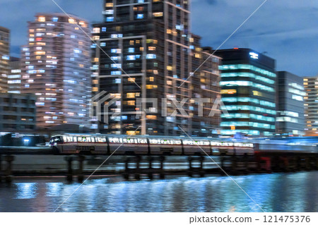 Tokyo monorail 121475376